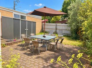 Private room near the airport - Melbourne - 5