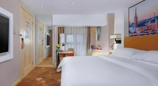 Vienna Hotel Chengdu Exhibition Center In Time City - 2