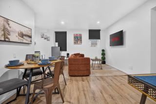 Élégant 2 chambres au cœur de Griffintown Idéal familles - 7