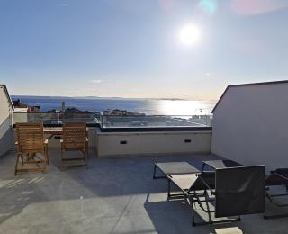 Spyro Apartment- Private rooftop terrace, jacuzzi & seaview - 6