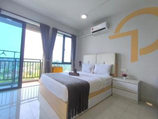 Central Park 2Pax Stylish Studio w Balcony By STAY - 9