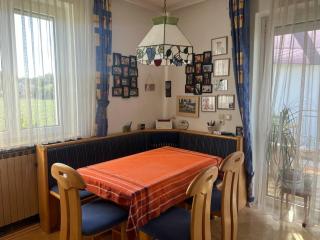 Cozy house with 2 units for rent - 4