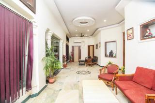 Hotel O Prayag Holidays - Muthiganj - 5