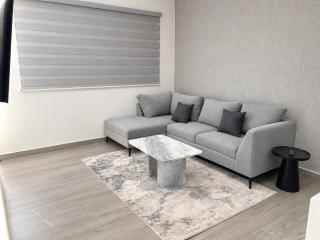 Modern suite close to government center stadium - 8