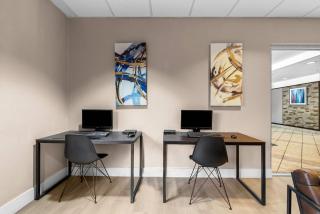 Suburban Studios Orlando - Ocoee-Winter Garden - 1