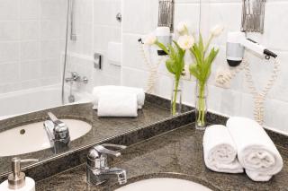 QU Hotel, Trademark Collection by Wyndham - 5
