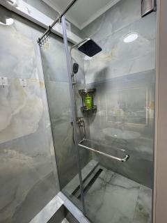 3 bedroom apt on Сhokmorova 154 near TSUM and GUM - 8