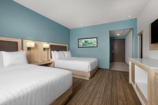 Wyndham Garden Saltillo - 1