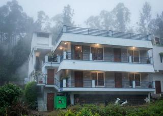 Grand Misty Inn - 8