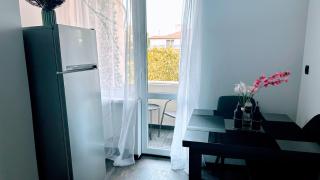 Bright apartment with balcony in the ideal center - 0