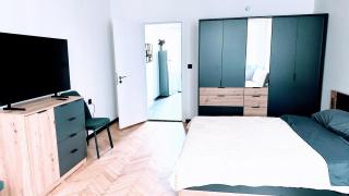 Bright apartment with balcony in the ideal center - 7
