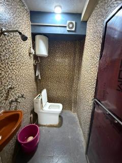 Hotel Comfort Stayz 2 Inn- Sec 44 Noida - Noida - 9