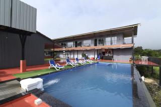 CLOUD 9 Resort - 4