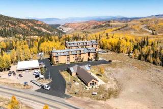 Charming Condo near Navajo Lift - 9