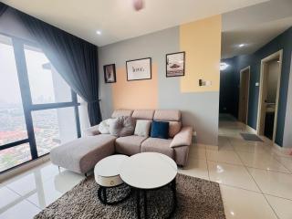 Midvalley Southkey Mosaic 2BR Suite Homestay by Jfive - 9