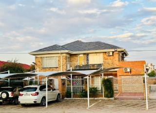 Orient Guest House - 0