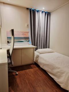 The Mono, 3min walk from Sinchon Station Line2, Entire Private Studio #신촌 #연대 #홍대 - 0
