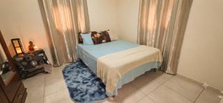 Chic & Cozy Apartment - Females or couples ONLY - 4