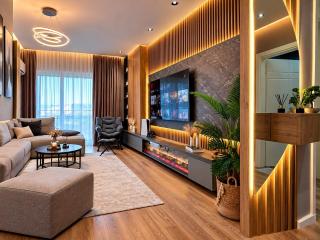 Luxury Apartment - 8