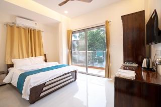 46 Elite Elegant Deluxe Rooms - 9