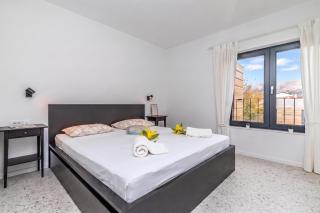 Sapore Di Mare Apartments with Shared Pool - 4