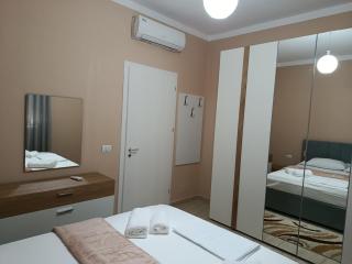 Elsid Apartment 2 - 3