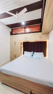 HAPPY HOME Couple Friendly 1BHK - 4