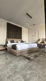 The Luxury Penthouse - 3