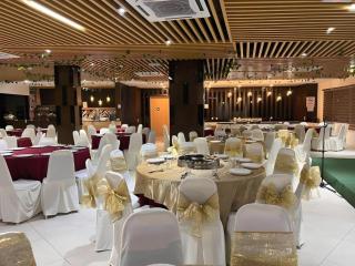 D Arc Hotel - 7