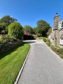 Rustic barn conversion close to beautiful beaches - 2
