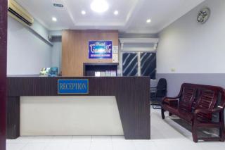 OYO 44100 Hotel Casavilla Petaling Jaya - 7