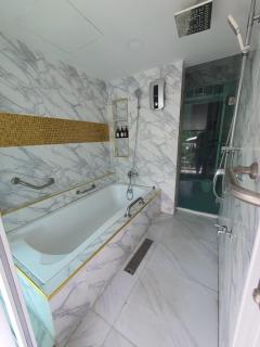 North gate heights boutique apartment - 2