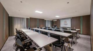7 Days Premium· Beijing Madianqiao Bei - 8