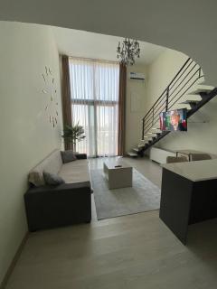 Duplex Apartment with City View - 6