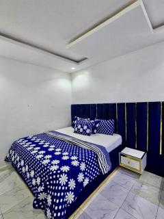 Cozy One-Bedroom Apartment - 6