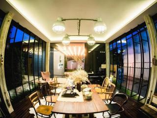 The Restro Hotel - 9