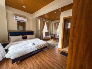 Himalaya Villas 2 bedroom suite - 8