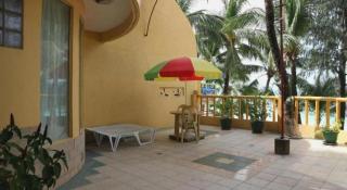 La Isla Bonita Resort - 2