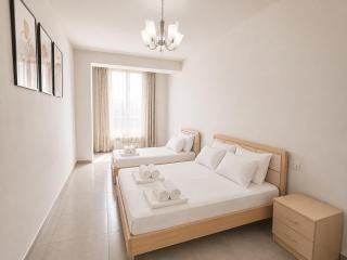 Comfort 2-Bedroom Stay in Central Yerevan - 7