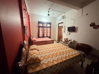 Comfort Stay Homestay - 1