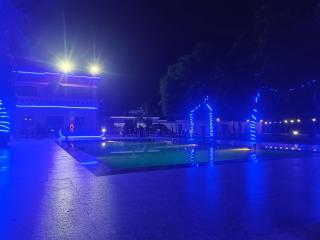 Paradise Gomti Pool - Private Luxury Resort - 2