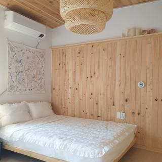 Wood in stay - 2