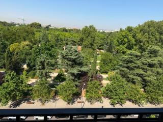 Apartamentos TravelStay Buen Retiro - 5
