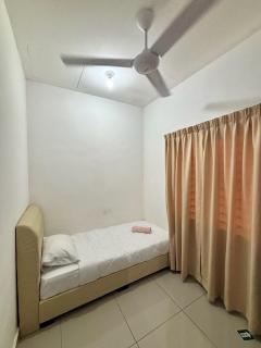 Damai Homestay Kuala Krai - 6