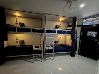 Sabai Corner Hostel Phi Phi - 8