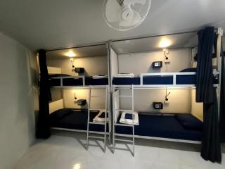 Sabai Corner Hostel Phi Phi - 9