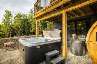 Close to Sunday River Hot Tub Sauna Cold Plunge - 9