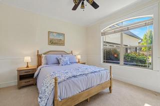 5BR Meridian Custom Home • Pool Table• Home Office - 6