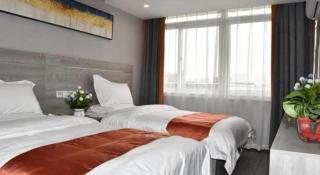 Shell Fuyang Renmin Middle Road Gulou Plaza Hotel - 9