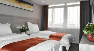 Shell Fuyang Renmin Middle Road Gulou Plaza Hotel - 7